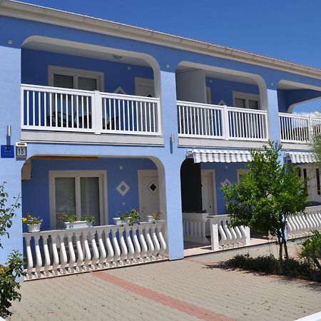 Marina Apartments Vir Ngoại thất bức ảnh